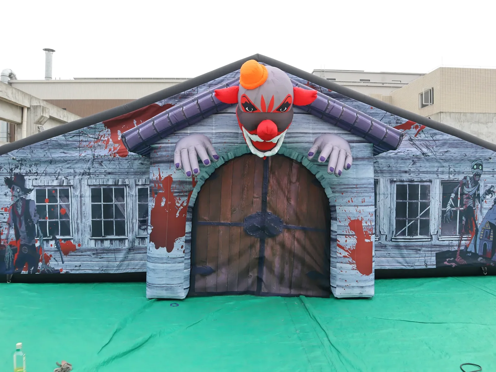 Air Science 8x8x2 commercial inflatable haunted-clown roofed maze - product view 1