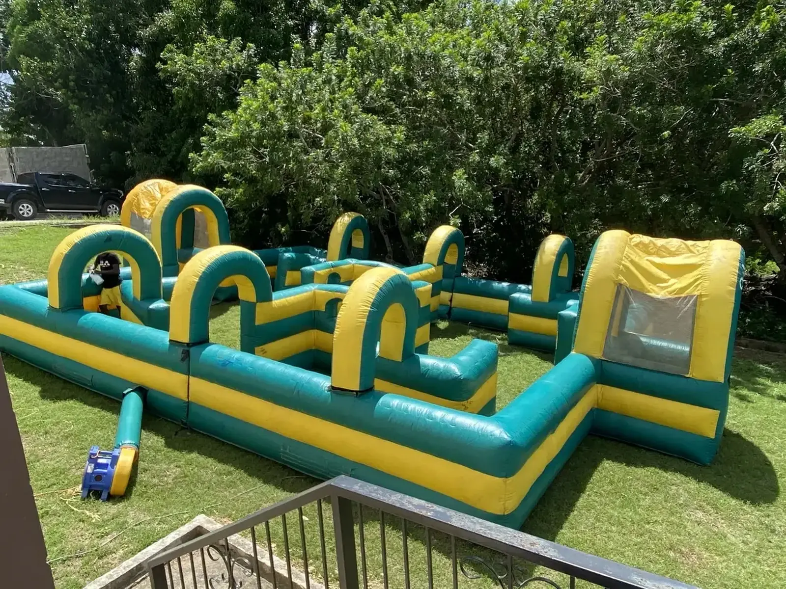 Commercial Inflatable Maze - Teal Yellow Arch Activity Maze - product view 1